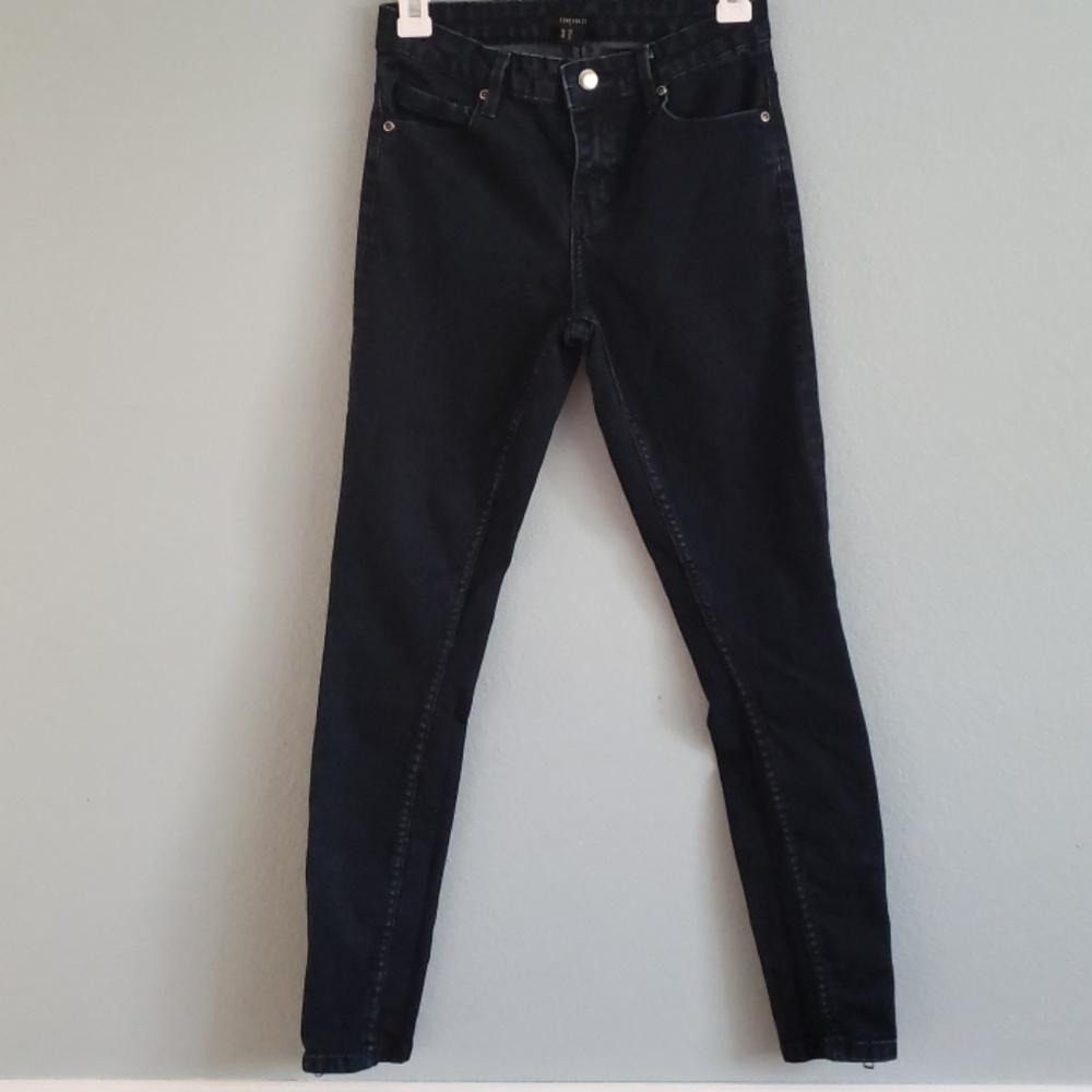 Forever 21 blue skinny ankle zip jeans-size 24
